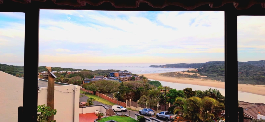 5 Bedroom Property for Sale in Beacon Bay Eastern Cape